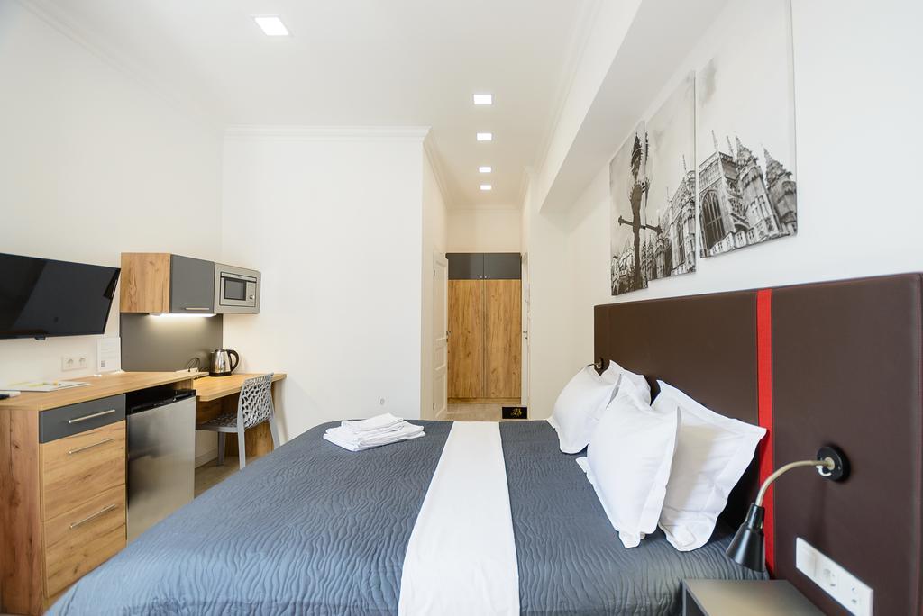 Partner Guest House Khreschatyk Київ Екстер'єр фото