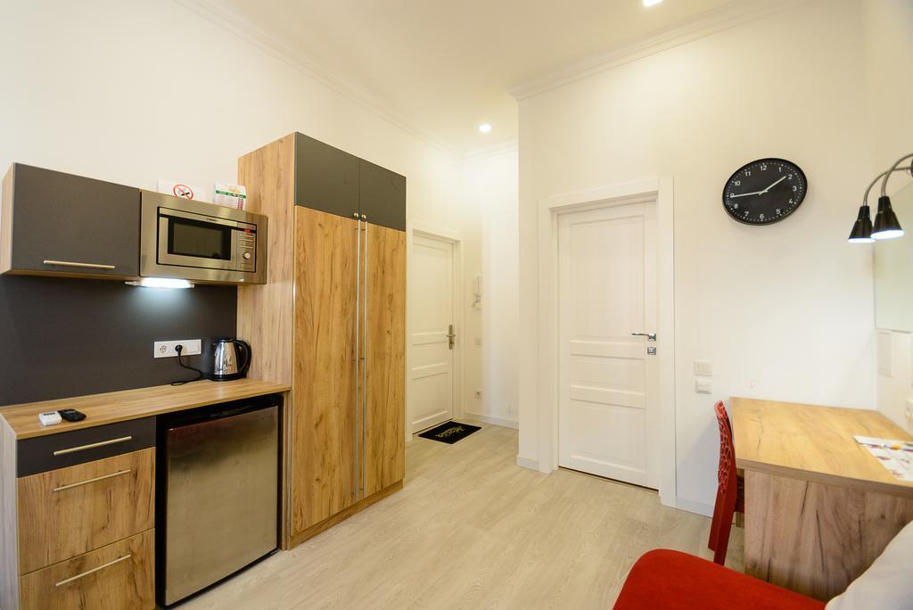 Partner Guest House Khreschatyk Київ Екстер'єр фото