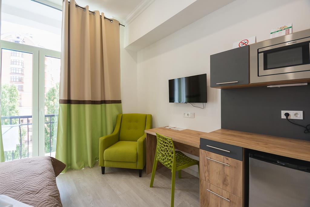 Partner Guest House Khreschatyk Київ Екстер'єр фото